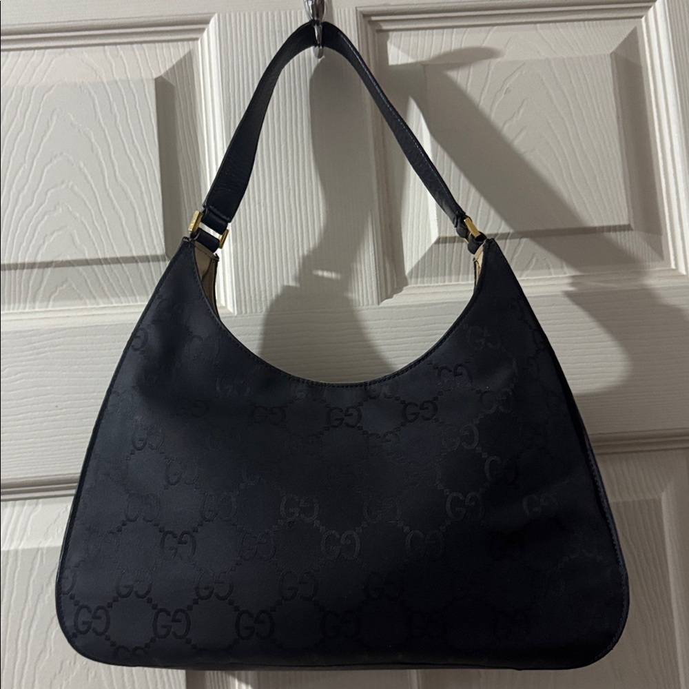 Gucci Black Monogram Hobo Shoulder Bag - Picture 2 of 12